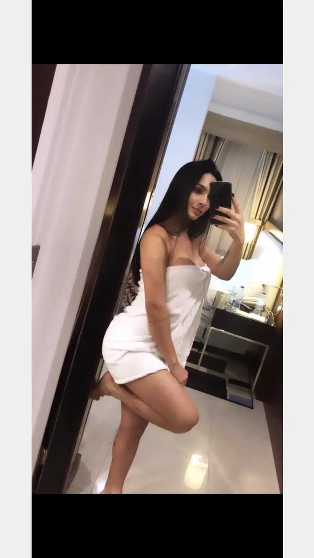 Esenyurt escort makalesi için kütüphane görseli 29, 01 portre